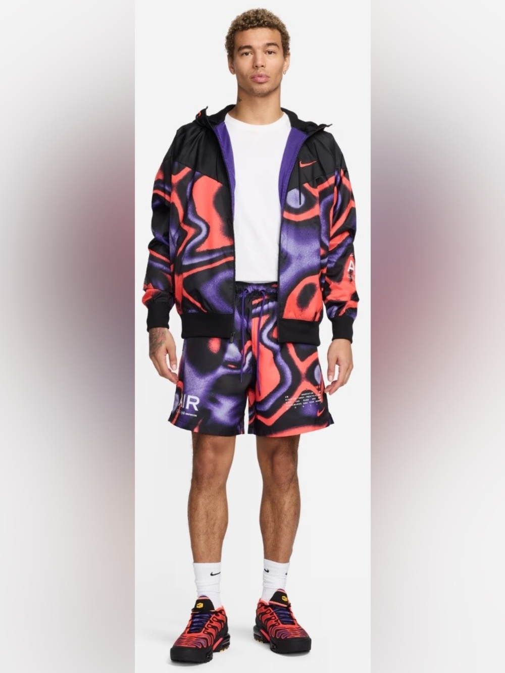 Nike Kids Windrunner Woven Max Vol Jacket & Shorts Set Black Red XL - Large